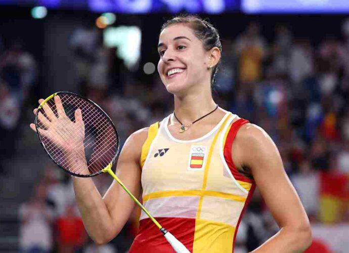 ব্যাডমিন্টন কোর্টকে বিদায় জানালেন ক্যারোলিনা মারিন: চোটের কারণেই অবসরের সিদ্ধান্ত স্প্যানিশ তারকার