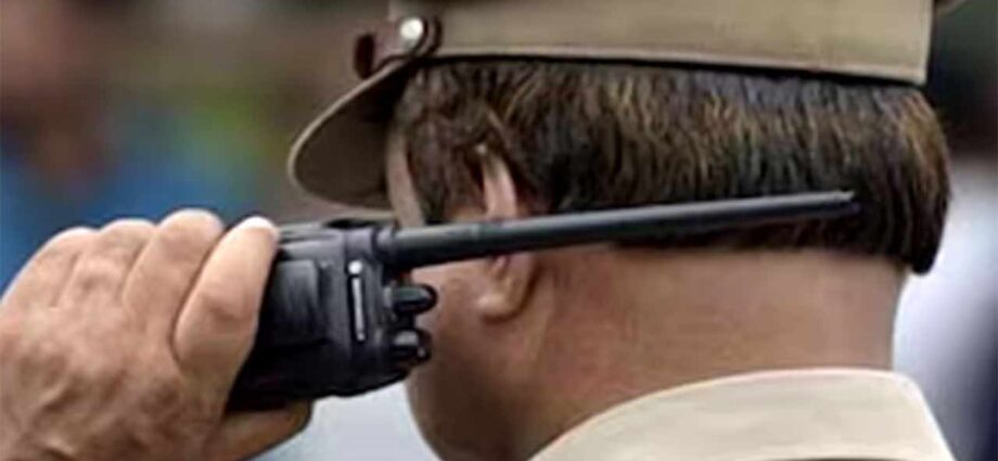 ভোটের মুখে ফের প্রশাসনিক রদবদল: বাগুইআটি ও নরেন্দ্রপুরের আইসি-কে সরাল নির্বাচন কমিশন