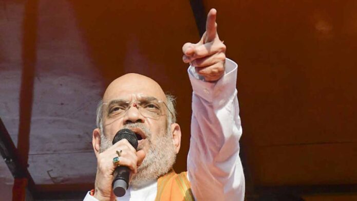 দমদম উত্তরের সভা থেকে মমতাকে কড়া নিশানা অমিত শাহের, প্রতিশ্রুতি দিলেন ‘সোনার বাংলা’র