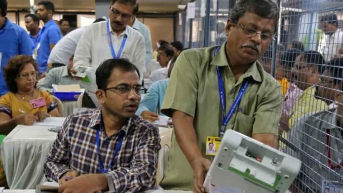 রাজ্যে কমছে গণনাকেন্দ্রের সংখ্যা: ২৯৪টি আসনের ভাগ্যনির্ধারণ হবে ৮৭টি কেন্দ্রে, তালিকা প্রকাশ কমিশনের