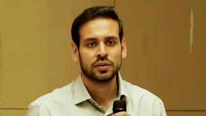 তীব্র গরমে প্রাণঘাতী হিট স্ট্রোক ও জলশূন্যতা: সতর্কতায় বাঁচতে পারে জীবন