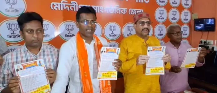 উন্নয়নের ২০ দফা অঙ্গীকার: মেদিনীপুরে নির্বাচনী ‘সংকল্প পত্র’ প্রকাশ করলেন শঙ্কর গুছাইত