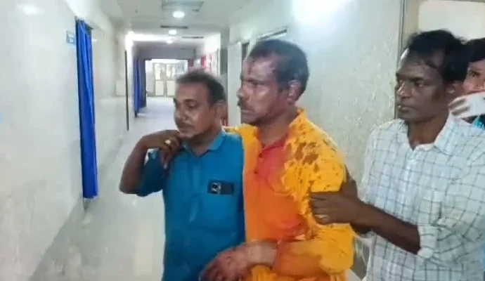 বীরভূমের লাভপুরে বিজেপির নির্বাচনী এজেন্টকে বেধড়ক মারধর, অপহৃত প্রার্থীর ছেলে