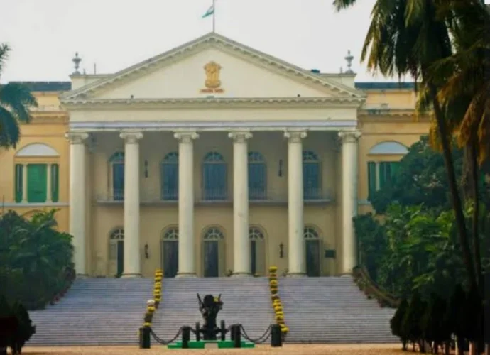 ভোট ও পরবর্তী হিংসা রুখতে রাজভবনের বিশেষ হেল্পলাইন, ১০ মে পর্যন্ত ২৪x৭ পরিষেবা চালু