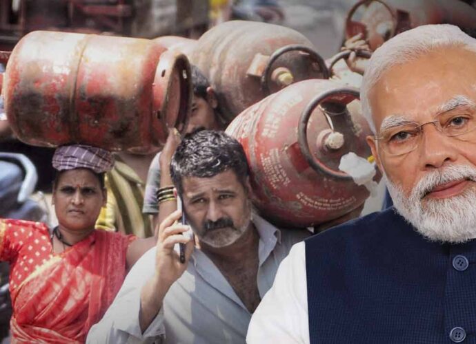 জ্বালানি ব্যবহারে দেশবাসীকে ‘সংযমী’ হওয়ার আহ্বান প্রধানমন্ত্রীর, হায়দরাবাদ থেকে দিলেন একাধিক প্রকল্পের বার্তা