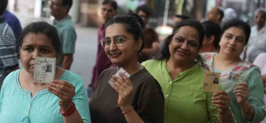 ভোটদানে সর্বকালীন জাতীয় রেকর্ড গড়ল পশ্চিমবঙ্গ: ৯২ শতাংশের গণ্ডি ছাড়িয়ে অনন্য নজির
