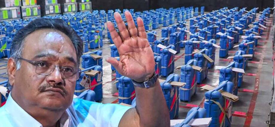 গণনার আগে শেষ মুহূর্তের সতর্কতা: রাজ্যজুড়ে স্ট্রংরুম ‘পাহারা’ দিতে বসছেন বিজেপির মহিলা কর্মীরা