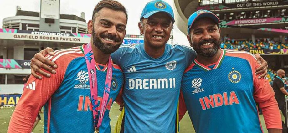 তারকাপ্রথা নিয়ে গম্ভীরের উল্টো মেরুতে দ্রাবিড়: ‘পারফর্ম না করে কেউ নায়ক হয় না, খেলার জগতে তারকাদের প্রয়োজন আছে’ তারকাপ্রথা নিয়ে গম্ভীরের উল্টো মেরুতে দ্রাবিড়: ‘পারফর্ম না করে কেউ নায়ক হয় না, খেলার জগতে তারকাদের প্রয়োজন আছে’