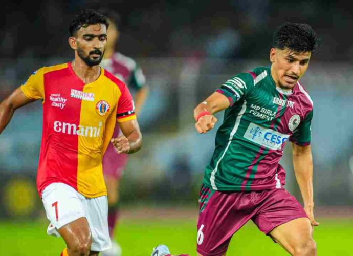 কামিংসের শেষ মুহূর্তের গোলে ডার্বি ড্র, স্বপ্নভঙ্গ এড়ালেও আইএসএল ট্রফির অঙ্কে সুবিধাজনক জায়গায় ইস্টবেঙ্গল