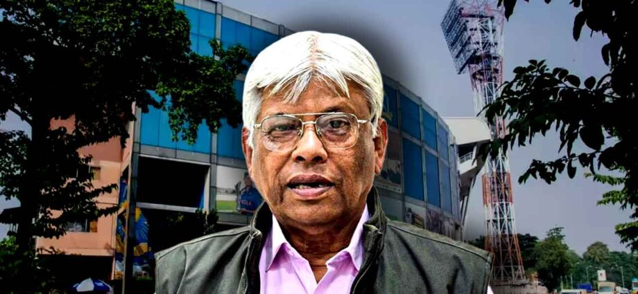 লোঢ়া কমিটির নিয়ম লঙ্ঘনের অভিযোগ: ৭০ পার করলেও সিএবি-র যুগ্মসচিব পদে বহাল মদন মোহন ঘোষ লোঢ়া কমিটির নিয়ম লঙ্ঘনের অভিযোগ: ৭০ পার করলেও সিএবি-র যুগ্মসচিব পদে বহাল মদন মোহন ঘোষ