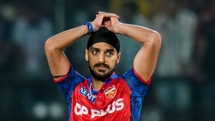 বিসিসিআই-এর কড়া হুঁশিয়ারি: সোশ্যাল মিডিয়া থেকে ২০০-র বেশি বিতর্কিত পোস্ট মুছলেন অর্শদীপ সিংহ