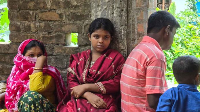 তৃণমূল উধাও, সক্রিয় পুলিশ! রাজ্যে পালাবদল হতেই ছ’মাস আগের ছবি আমূল বদলে গেল বাংলাদেশ সীমান্তের হাকিমপুরে