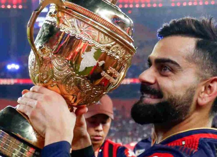 চ‍্যাম্পিয়নের মতো খেলেই ফের আইপিএল চ্যাম্পিয়ন কোহলির বেঙ্গালুরু! পর পর দু’বার, ঘরের মাঠে হার শুভমনের গুজরাতের