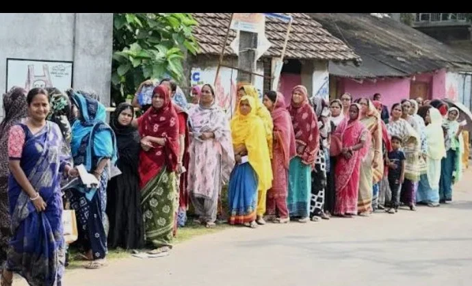 দক্ষিণ ২৪ পরগনায় ৭৭টি বুথে পুনঃনির্বাচনের দাবি: ডায়মন্ড হারবার ও ফলতায় নজর নির্বাচন কমিশনের