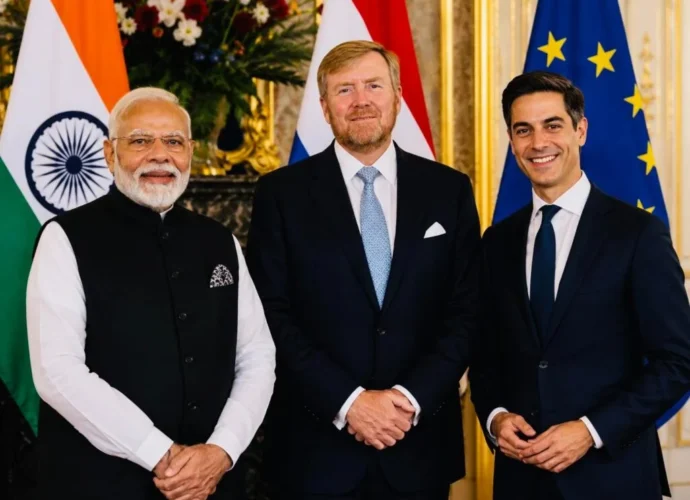 ভারত-নেদারল্যান্ডস সম্পর্কে নতুন অধ্যায়: ‘কৌশলগত অংশীদারিত্ব’ চুক্তি স্বাক্ষর করতে ডাচ সফরে প্রধানমন্ত্রী মোদী
