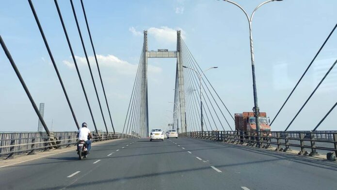 রক্ষণাবেক্ষণের কাজের জন্য রবিবার ১৬ ঘণ্টা বন্ধ থাকবে বিদ্যাসাগর সেতু, জারি বিকল্প রুট