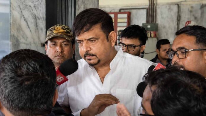 ইডির আর্জি খারিজ করে সুজিত বসুকে প্রথম শ্রেণির বন্দির মর্যাদা আদালতের! কী কী সুবিধা পাবেন প্রাক্তন মন্ত্রী?