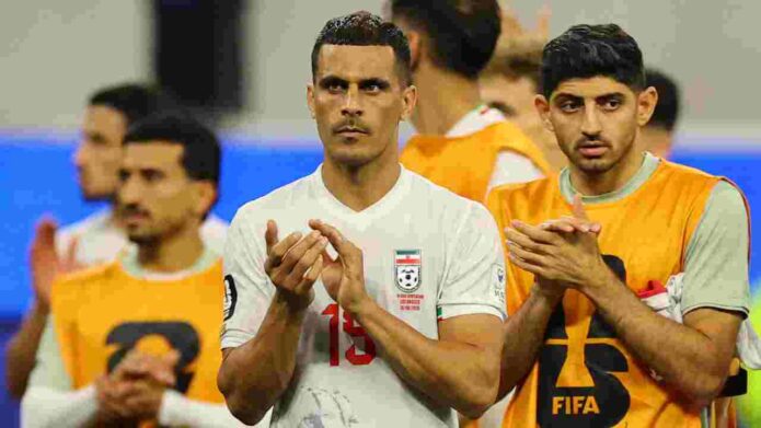 ম্যাচ শেষ হওয়ার ২ ঘণ্টার মধ্যে আমেরিকা ছাড়ার নির্দেশ ইরানকে! ফিফা, ট্রাম্প প্রশাসনকে নিশানা দলের কোচ, ফুটবলারদের