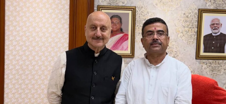দীর্ঘ ২৬ বছর পর ফের বাংলা ছবি প্রযোজনায় অনুপম খের, পাশে থাকার আশ্বাস দিলেন মুখ্যমন্ত্রী শুভেন্দু অধিকারী