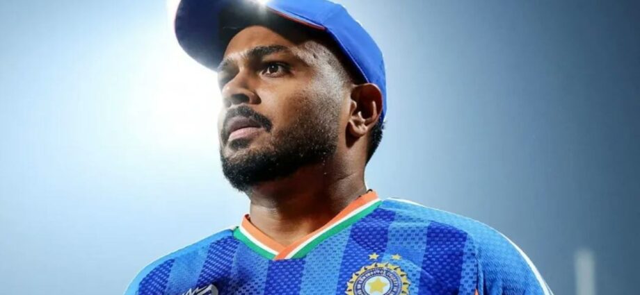 ভারতীয় ক্রিকেটের ‘ইঁদুরদৌড়ে’ আর নয়: দল নির্বাচন নিয়ে মুখ খুললেন ক্ষুব্ধ সঞ্জু স্যামসন