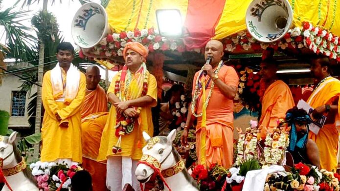 কলকাতার পর নদীয়া ও সমগ্র রাজ্যে মিড-ডে মিলের দায়িত্বে ইসকন, মেচেদার রথযাত্রায় বড় ঘোষণা মুখ্যমন্ত্রী শুভেন্দু অধিকারীর কলকাতার পর নদীয়া ও সমগ্র রাজ্যে মিড-ডে মিলের দায়িত্বে ইসকন, মেচেদার রথযাত্রায় বড় ঘোষণা মুখ্যমন্ত্রী শুভেন্দু অধিকারীর