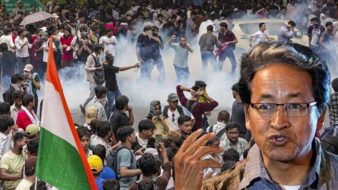 কেন্দ্রীয় স্বরাষ্ট্রমন্ত্রীর তৎপরতা ও নড্ডার বৈঠকের পরও পিছু হটতে নারাজ সিজেপি: অনশনে অনড় সোনম ওয়াংচুক, রাজধানীতে সংসদ অভিযান ঘিরে তুলকালাম কেন্দ্রীয় স্বরাষ্ট্রমন্ত্রীর তৎপরতা ও নড্ডার বৈঠকের পরও পিছু হটতে নারাজ সিজেপি: অনশনে অনড় সোনম ওয়াংচুক, রাজধানীতে সংসদ অভিযান ঘিরে তুলকালাম