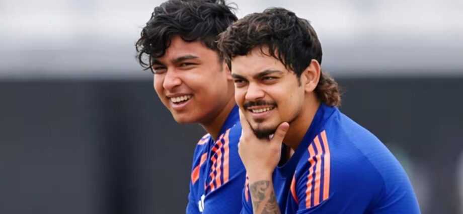 দলীপ ট্রফির জন্য পূর্বাঞ্চল দল ঘোষণা: নেতৃত্বে ঈশান কিষাণ, শামিসহ বাংলার ৬ ক্রিকেটার দলে দলীপ ট্রফির জন্য পূর্বাঞ্চল দল ঘোষণা: নেতৃত্বে ঈশান কিষাণ, শামিসহ বাংলার ৬ ক্রিকেটার দলে