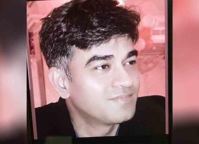 আপ্তসহায়ক চন্দ্রনাথ রথ হত্যা মামলা: সিবিআইয়ের চার্জশিটে ২ বিজেপি কর্মীসহ মোট ১১ জন, ধরা পড়েছে ৬ শুটার আপ্তসহায়ক চন্দ্রনাথ রথ হত্যা মামলা: সিবিআইয়ের চার্জশিটে ২ বিজেপি কর্মীসহ মোট ১১ জন, ধরা পড়েছে ৬ শুটার
