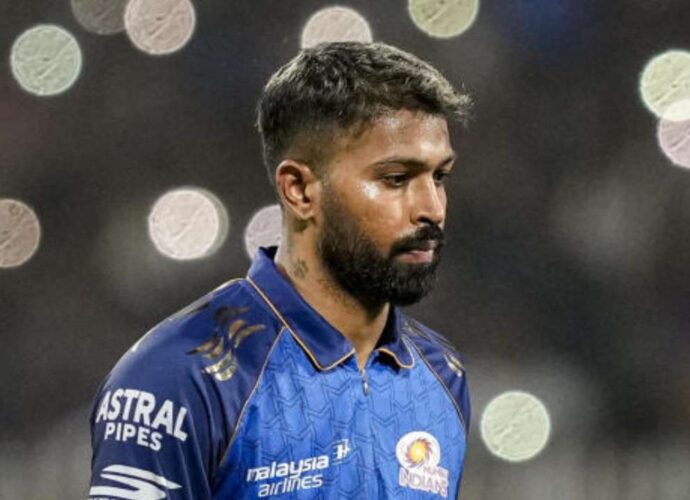 হার্দিক পাণ্ড্যর অন্য দলে যোগদান নিয়ে জল্পনা: মুখ খুললেন মুম্বই ইন্ডিয়ান্স কর্তৃপক্ষ