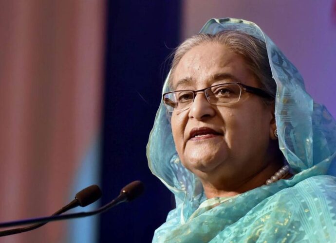 পুনরায় দিল্লিতে ভার্চুয়াল বক্তৃতা দেবেন শেখ হাসিনা: ট্রাইব্যুনালের মৃত্যুদণ্ডের সাজা মাথা পেতে নিয়ে বাংলাদেশে ফেরার ইঙ্গিত পুনরায় দিল্লিতে ভার্চুয়াল বক্তৃতা দেবেন শেখ হাসিনা: ট্রাইব্যুনালের মৃত্যুদণ্ডের সাজা মাথা পেতে নিয়ে বাংলাদেশে ফেরার ইঙ্গিত