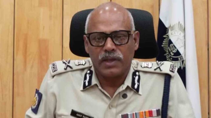 ব্যাঙ্ক ও আর্থিক প্রতিষ্ঠানের নিরাপত্তায় লালবাজারের নতুন পদক্ষেপ: ১০ দফা নির্দেশিকা জারি পুলিশ কমিশনারের ব্যাঙ্ক ও আর্থিক প্রতিষ্ঠানের নিরাপত্তায় লালবাজারের নতুন পদক্ষেপ: ১০ দফা নির্দেশিকা জারি পুলিশ কমিশনারের