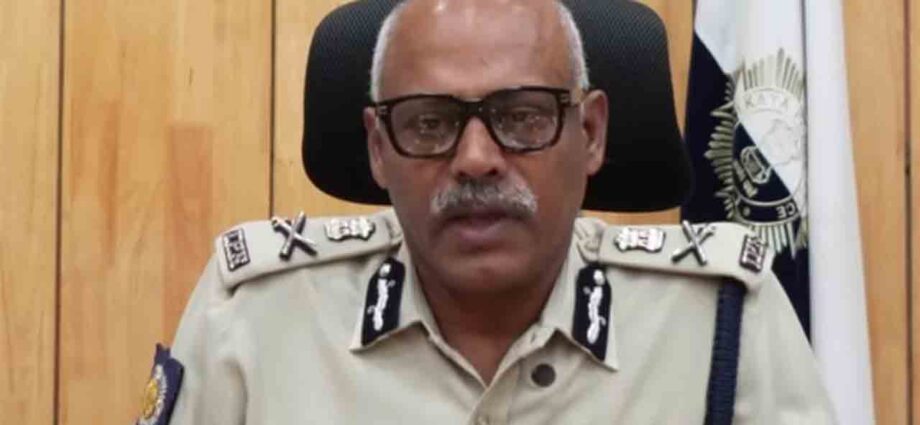 ব্যাঙ্ক ও আর্থিক প্রতিষ্ঠানের নিরাপত্তায় লালবাজারের নতুন পদক্ষেপ: ১০ দফা নির্দেশিকা জারি পুলিশ কমিশনারের ব্যাঙ্ক ও আর্থিক প্রতিষ্ঠানের নিরাপত্তায় লালবাজারের নতুন পদক্ষেপ: ১০ দফা নির্দেশিকা জারি পুলিশ কমিশনারের