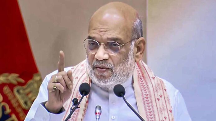 ‘ভয়ের বদলে ভরসার শাসন’! মমতার সরকারকে দুষে বার্তা শাহের, শিলিগুড়িতে আইন বিষয়ক প্রদর্শনীর উদ্বোধন ‘ভয়ের বদলে ভরসার শাসন’! মমতার সরকারকে দুষে বার্তা শাহের, শিলিগুড়িতে আইন বিষয়ক প্রদর্শনীর উদ্বোধন