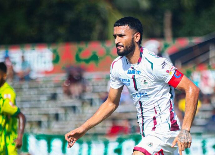 কলকাতা লিগ: পিছিয়ে পড়েও রেলওয়েকে হারিয়ে জয়ের হ্যাটট্রিক মোহনবাগানের, ইস্টবেঙ্গলের ঘাড়ের কাছে নিঃশ্বাস সবুজ-মেরুনের কলকাতা লিগ: পিছিয়ে পড়েও রেলওয়েকে হারিয়ে জয়ের হ্যাটট্রিক মোহনবাগানের, ইস্টবেঙ্গলের ঘাড়ের কাছে নিঃশ্বাস সবুজ-মেরুনের