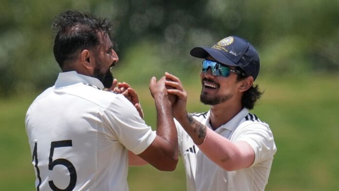 দলীপ ট্রফি: শামিমু্কেশের পেস দাপটে মধ্যাঞ্চলকে হারিয়ে ফাইনালে পূর্বাঞ্চল, চালকের আসনে ঈশানের দল দলীপ ট্রফি: শামিমু্কেশের পেস দাপটে মধ্যাঞ্চলকে হারিয়ে ফাইনালে পূর্বাঞ্চল, চালকের আসনে ঈশানের দল