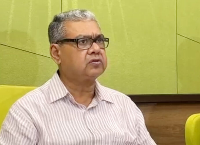 রাজ্যের রেস্তরাঁ ও খাদ্যপ্রতিষ্ঠানে স্বাস্থ্য দফতরের অভিযান: ১,৫০০-র বেশি ফুড সেন্টারে অনিয়মের হদিশ রাজ্যের রেস্তরাঁ ও খাদ্যপ্রতিষ্ঠানে স্বাস্থ্য দফতরের অভিযান: ১,৫০০-র বেশি ফুড সেন্টারে অনিয়মের হদিশ