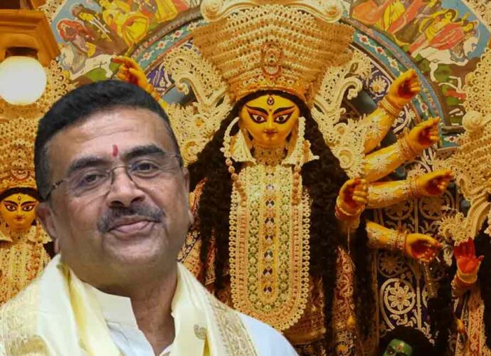 পুজো অনুদান নিয়ে বিতর্কিত নিদান: অনুদান নিলে মণ্ডপে মুখ্যমন্ত্রীর ছবি থাকা বাধ্যতামূলক, হুঁশিয়ারি বিজেপি জেলা সভাপতির